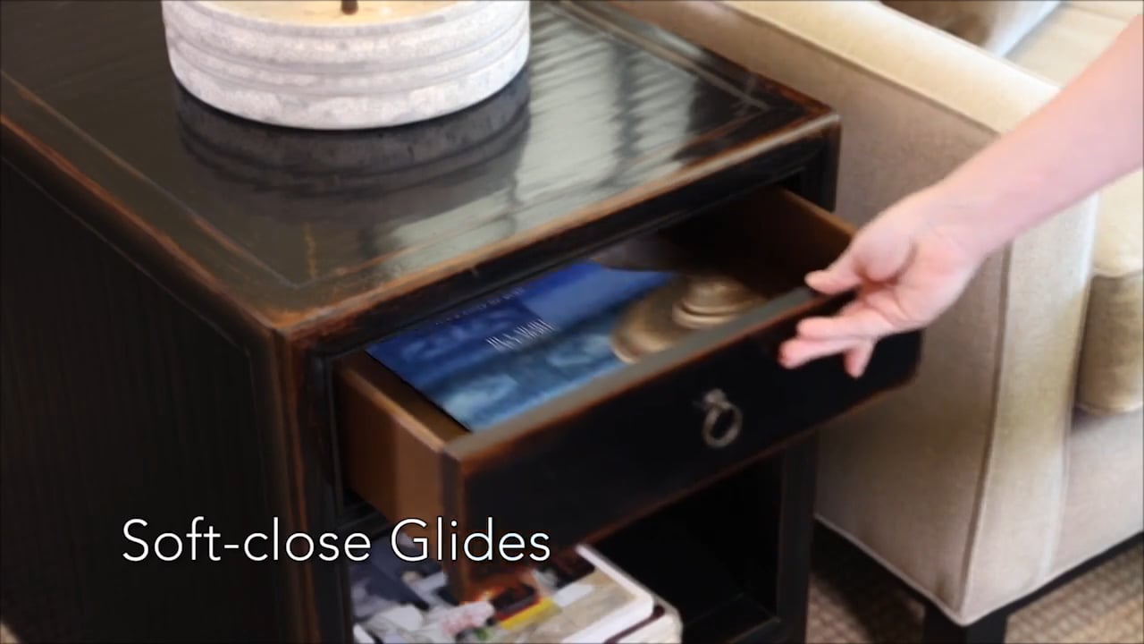 Dynasty End Table lazy Product Video Thumbnail